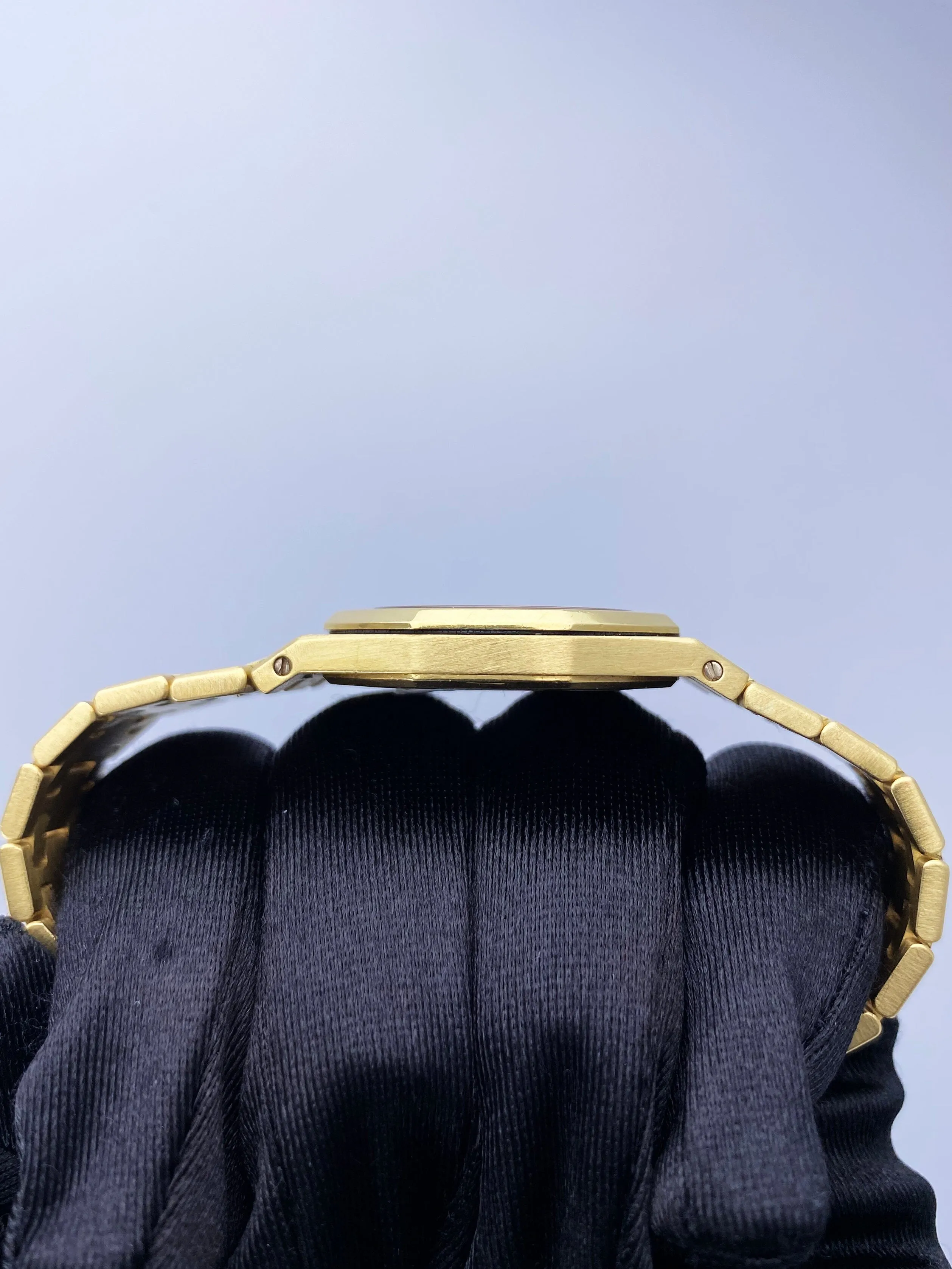 Audemars Piguet Royal Oak 6007BA 18K Yellow Gold Ladies Watch