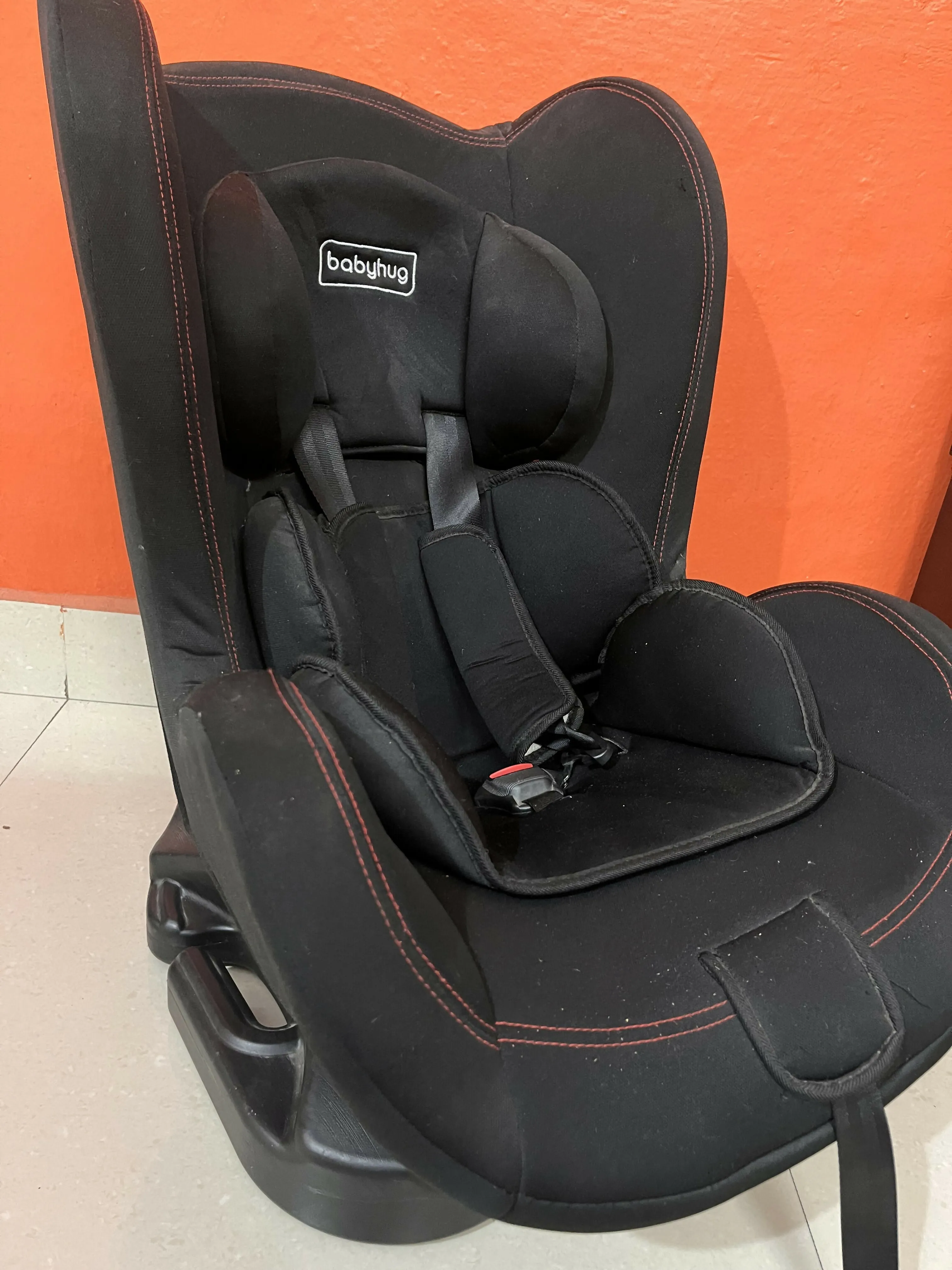 BABYHUG cruise convertible car seat