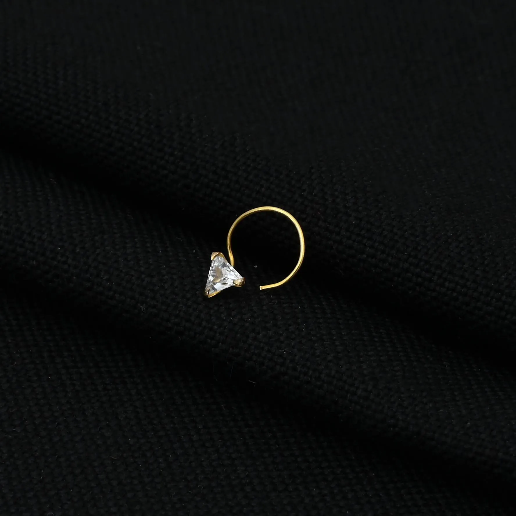 Beautiful Gold White Gem Triangular Nosepin