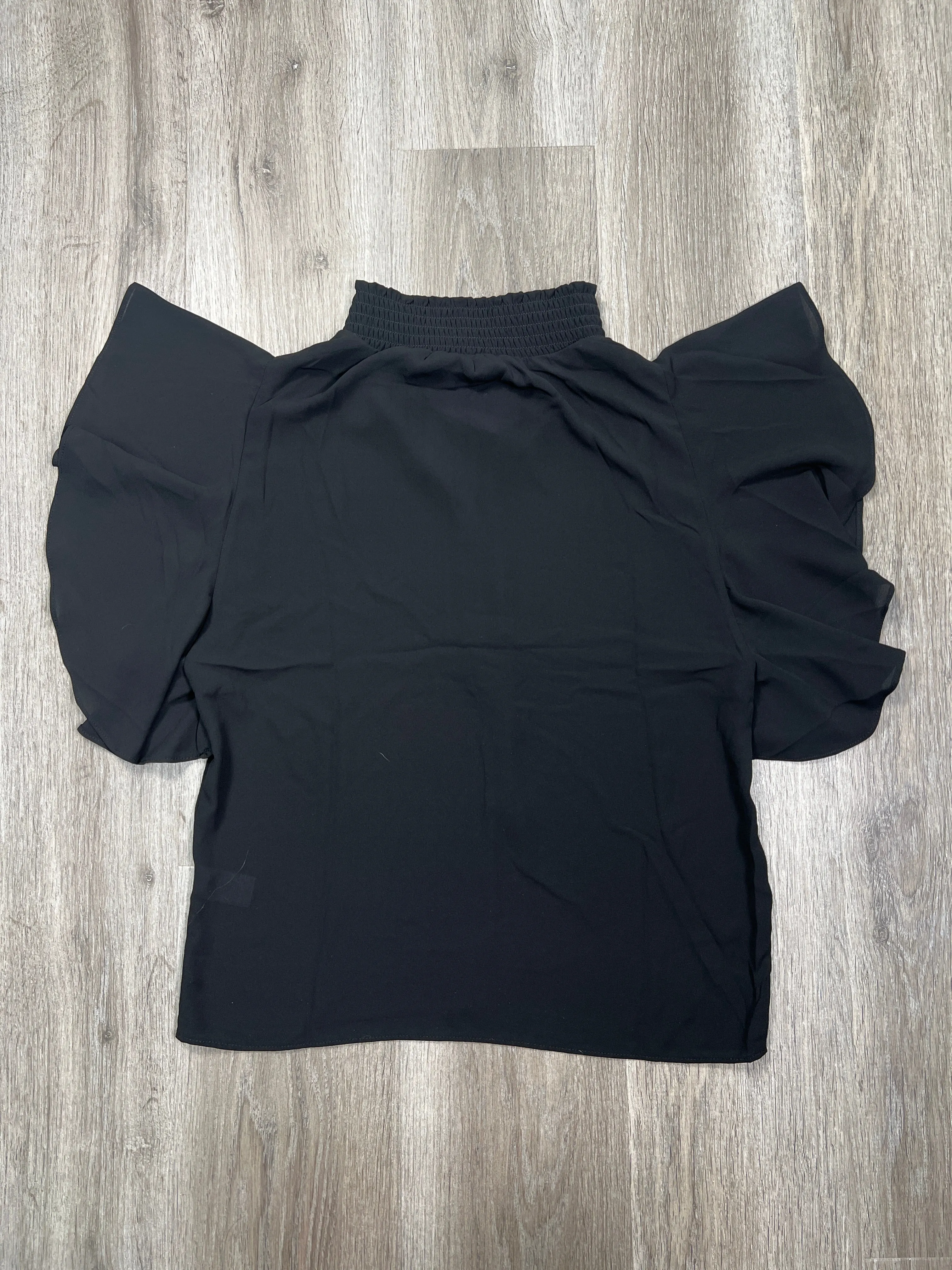 Blouse Short Sleeve By Tahari By Arthur Levine  Size: Xs