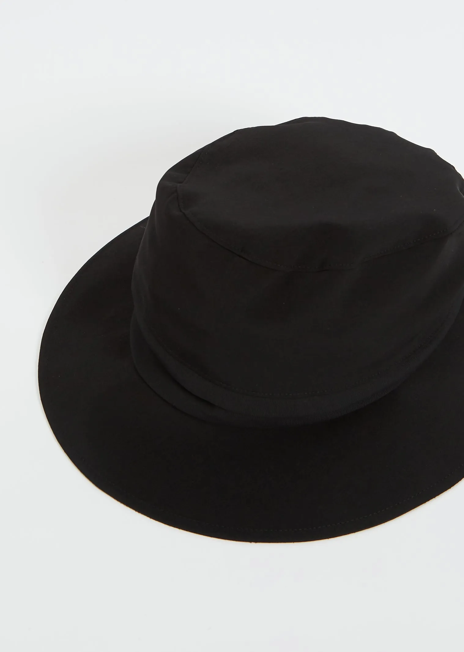 Combi Polyester Cloche