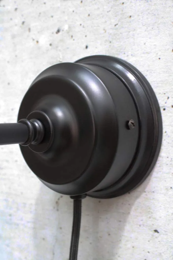 Deco Glass Wall Light