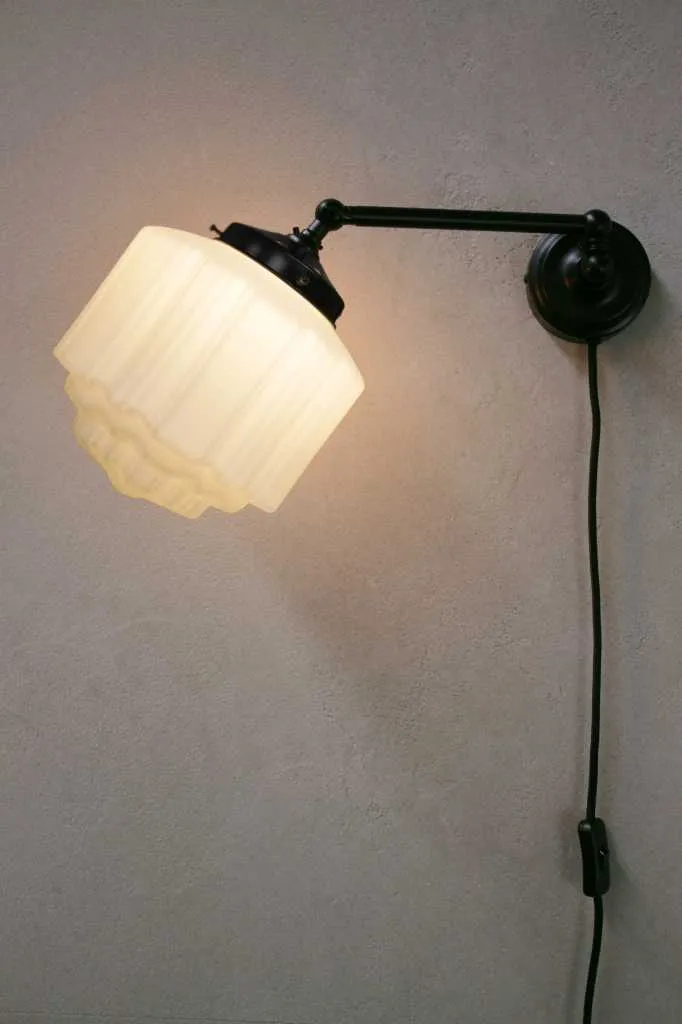 Deco Glass Wall Light