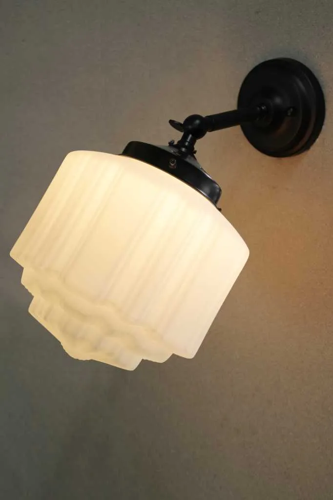 Deco Glass Wall Light