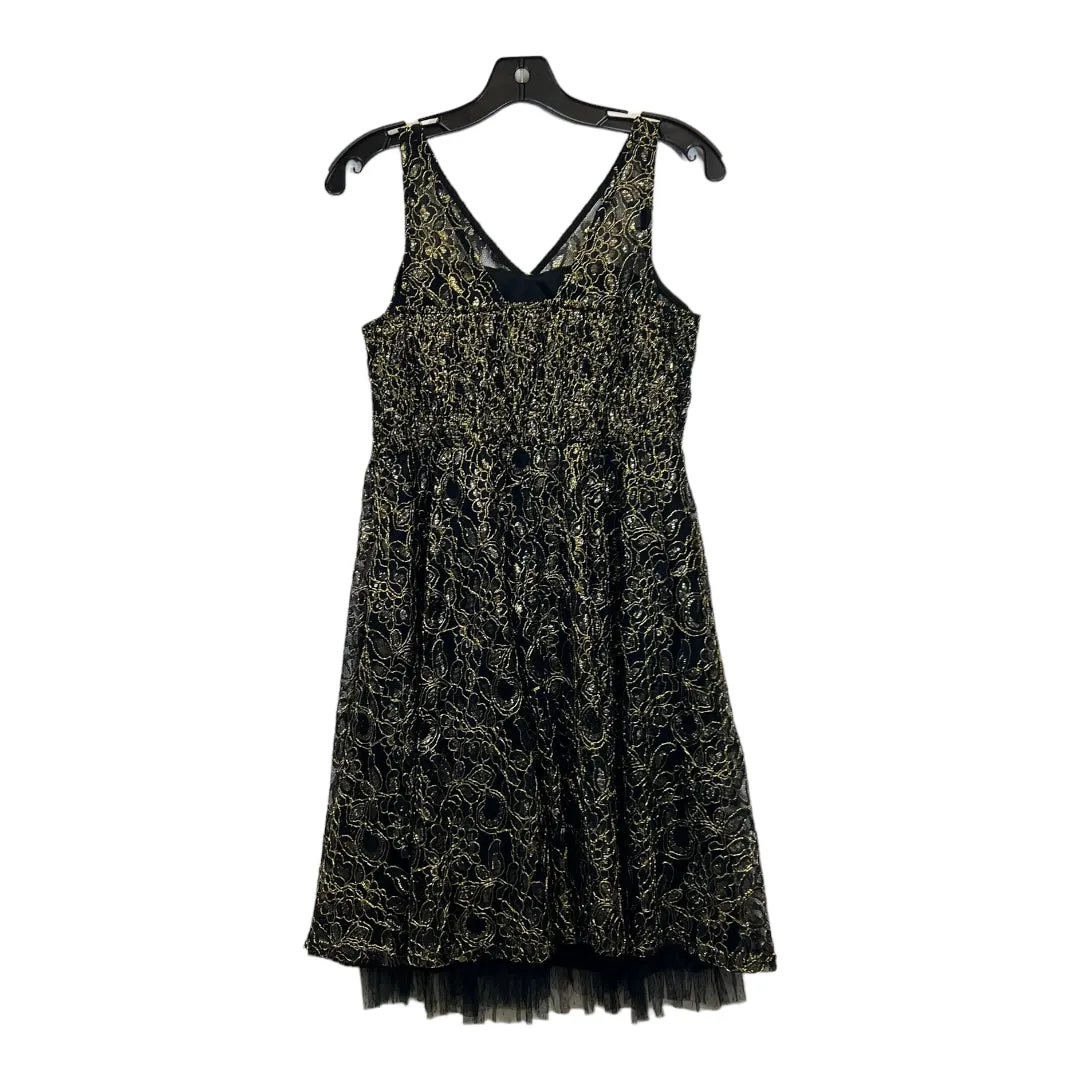 Dress Party Short By Motherhood  Size: S