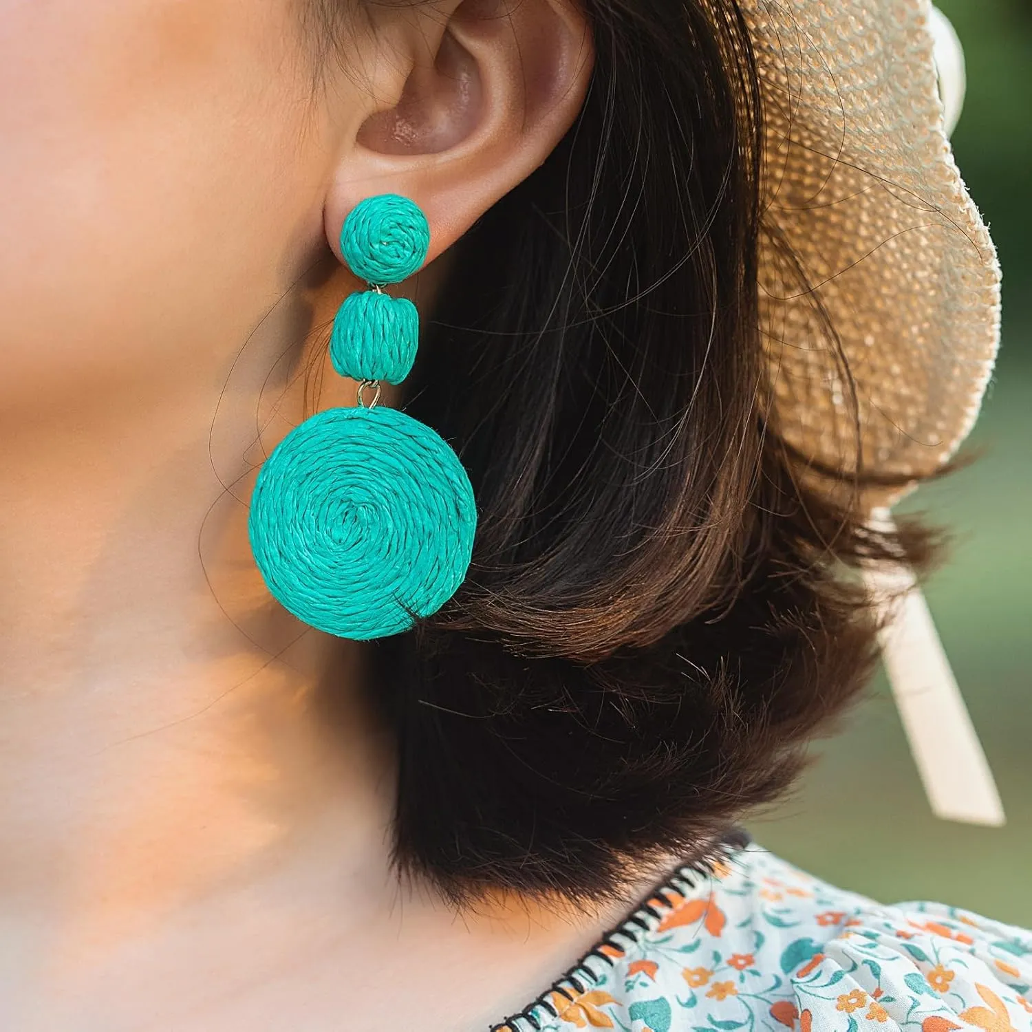 JeanBeau Boho Raffia Ball Round Statement Dangle earrings for Women Teen Large Handmade Lightweight Bohemian Rattan Drop Straw Wrap Earing Dangling Summer Beach Tropical Accessories Jewelry Gift