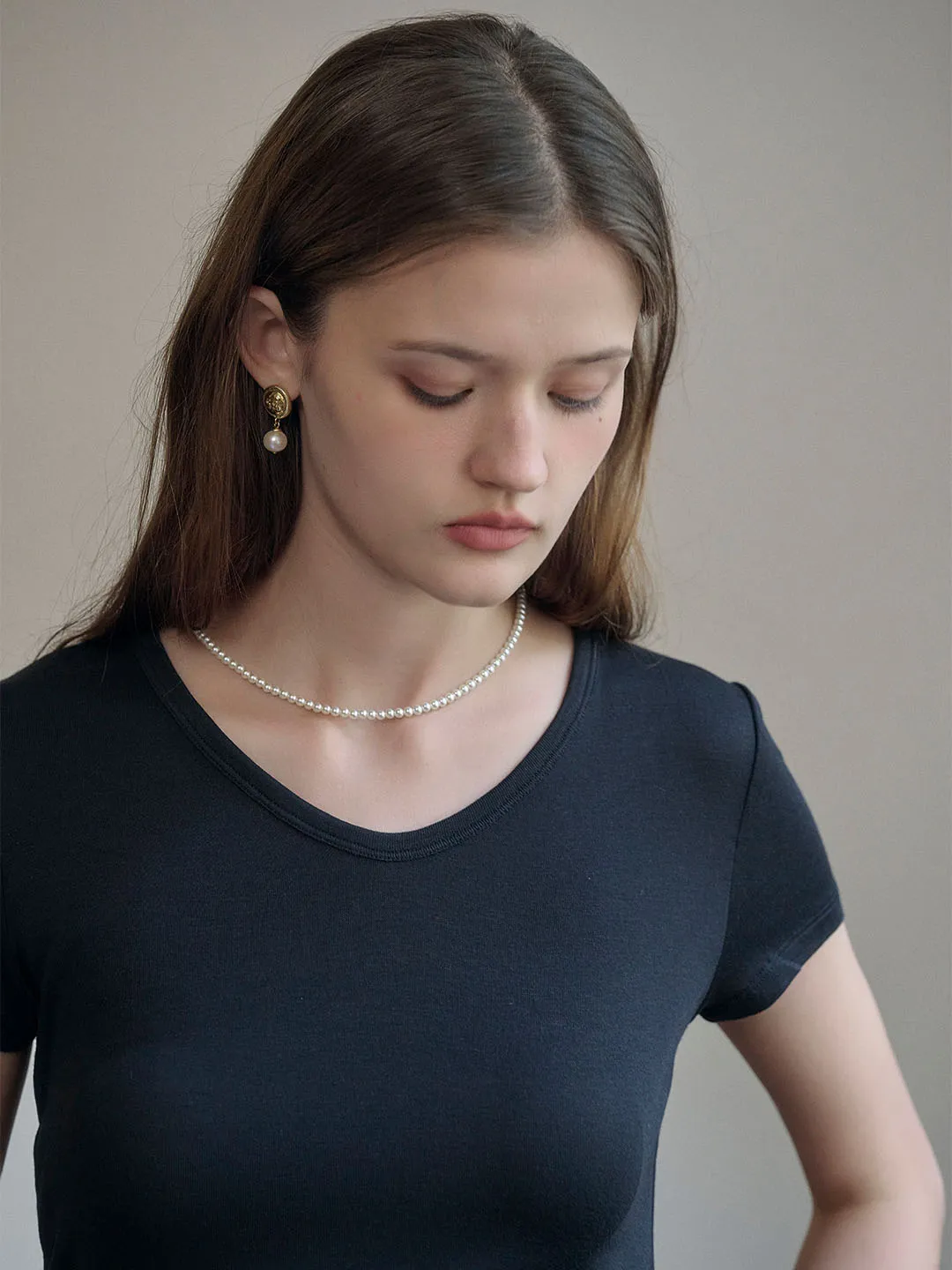 Paislee Classic V-Neck Solid Color T-Shirt