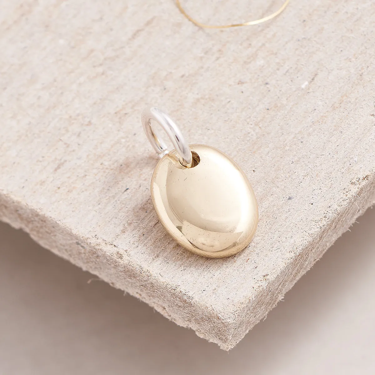 Pebble Personalised Solid Gold Charm
