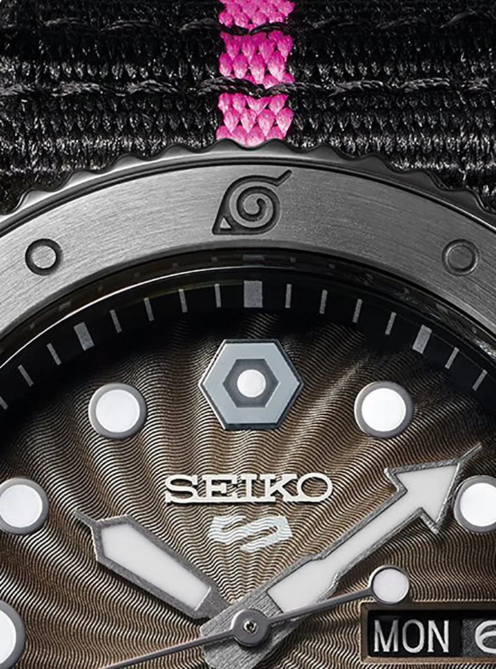 SEIKO 5 SPORTS NARUTO & BORUTO LIMITED EDITION BORUTO UZUMAKI MODEL SBSA087 MADE IN JAPAN JDM